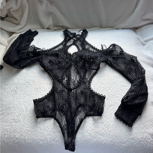 ASILIO black lace bodysuit small - Picture 6 of 8